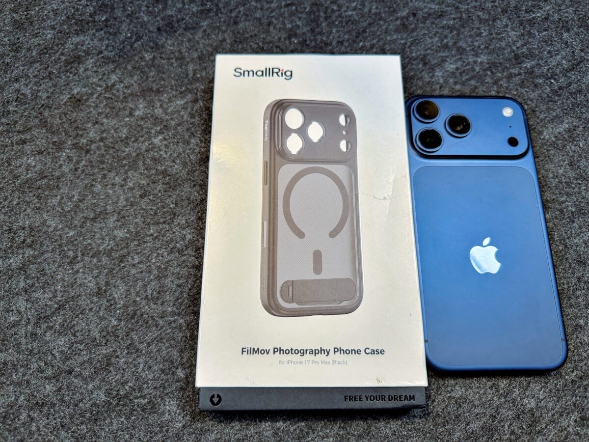 SmallRig iPhone 17 Pro Max Case